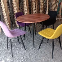 صندلی پایه اپنی و ناهار خوری