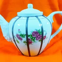قوری بند زده گل سرخی ....