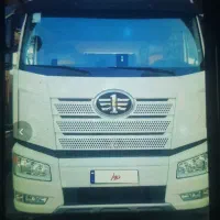 راننده پایه یک تریلی