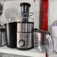 آبمیوه گیری 4 کاره یلکن پرقدرت ضمانت دار و ارسال|آبمیوه‌گیر و آب‌مرکبات‌گیر|مشهد, طبرسی شمالی|دیوار