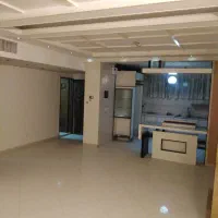 ۱۰۰ متر همکف دانشجو ۱۲ با حیاط خلوت وپارکینگ