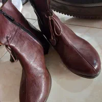 بوت|کیف، کفش، کمربند|مشکیندشت, |دیوار