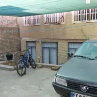 منزل دوطبقه آهنی فاضل نراقی|فروش خانه و ویلا|کاشان, ترک آباد|دیوار