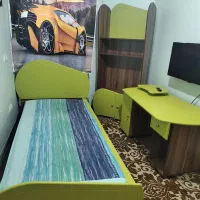 تخت خواب نوجوان|تخت و سرویس خواب|همدان, |دیوار