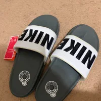 کمپایی نایک اورجینال سایز ۴۲/۵ ،۲۷ سانت