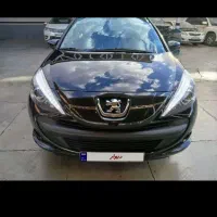 ماشین ۲۰۷ اتو ماتیک سقف فلز مشکی