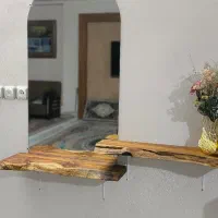 آینه با شلف چوبی
