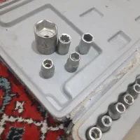 جعبه بکس ۳۱ پارچه دسته دوم ۸۰۰هزار تومان