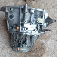 فروش گیربکس و یکسال ضمانت کتبی.