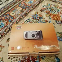 دوربین عکاسی کانن در حد نو