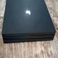 کنسول بازی ps4 pro در حدنو 1 ترابایت هک 9 کپی خور