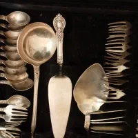 قاشق چنگال نقره