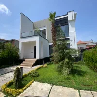 ویلا-دوبلکس-نما-مدرن-شهرکی-سند-تکبرگ