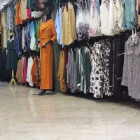 استخدام فروشنده آقا و خانم با حقوق بالا