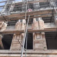 اجرای‌‌سنگ‌نما‌ تردار ونمای‌ساده