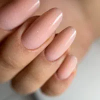 کاشت و ژلیش ناخن با بهترین متریال و کیفیت|خدمات آرایشگری و زیبایی|اصفهان, مسجد مصلی|دیوار