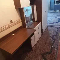 کمد ومیز ارایشی  و میز کار