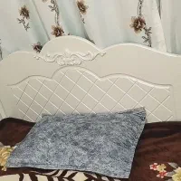 دو عدد تخت خواب