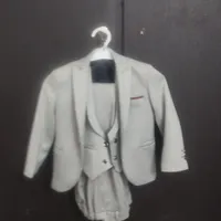 کت وشلوار