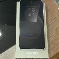 Samsung S25 fe مشابه آکبند،فوق کمکار