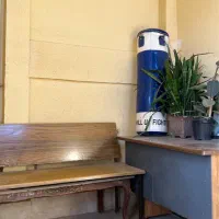 میز اداری بزرگ و نیمکت سالم سالم|دفتر کار|علی‌آباد کتول, |دیوار