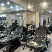 اجاره در سالن زیبایی بانوان (لاین)|خدمات آرایشگری و زیبایی|اصفهان, جلفا|دیوار