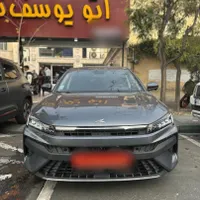 کی ام سی J۷، مدل ۱۴۰۴