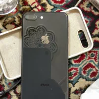 ایفون  پلاس۸