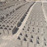 کار در کارگاه بلوک زنی