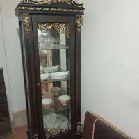 بوفه و ساعت ایستاده