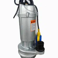 پمپ کفکش  یک اینج مسافت آب دهی وعمق چاه سی دومتری