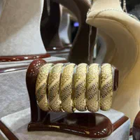 نیم پهن مدل دریا سبک و نمادار|جواهرات|کاشان, بازار کاشان|دیوار