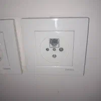 خط تلفن ثابت