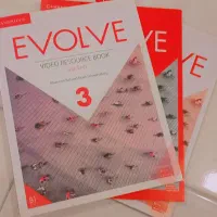 کتاب زبان Evolve