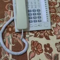 سانترال ۸۲۴ با ۵ تا تلفن فقط دو ماه کارکرد|تلفن رومیزی|تهران, خلیج فارس|دیوار
