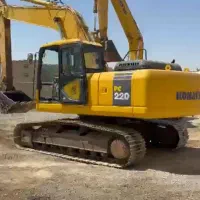 بیل کوماتسو ۲۲۰
