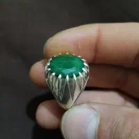 انگشتر نقره نگین زمرد اصل