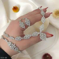 سرویس نقره جواهری عیناً طلا ساعت نقره|بدلیجات|تبریز, |دیوار