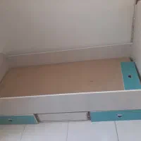 میزتلوزیون وتخت کمدبچه|تخت و سرویس خواب|نسیم‌شهر, |دیوار