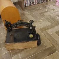 ۳ دستگاه چرخ خیاطی هر ۳ به علت مهاجرت ۵۰تومان|چرخ خیاطی و ریسندگی|تهران, دربند|دیوار