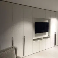 تعمیرات .کابینت و کمد و درب های چوبی