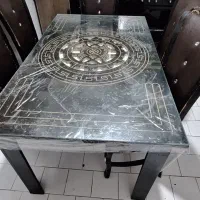 میزناهارخوری شش نفره باصندلی های چرم