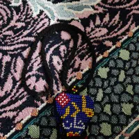 گردن بند زندان بافت