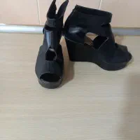 سه جفت کفش زنانه مجلسی سایز ۳۸و۳۹ و۴۰