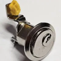 تعویض مغزی سوییچ‌ ضد تخریب درب و صندوق تیتان