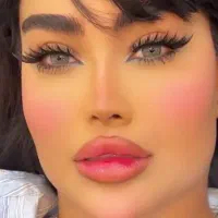 کاشت مژه و ناخن