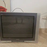 تلویزیون سونی Terinitron اینچ 29 با میز مخصوص