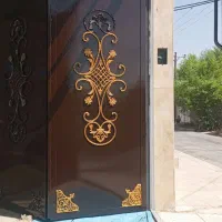 کار تخریب کندن ایزوگام رنگ آمیزی در پنجره|خدمات پیشه و مهارت|باوی, |دیوار