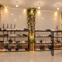 کفش با هر سلیقه و هر بودجه ای مسقیم از کفش لطیفی