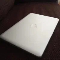 لپتاپ مک بوک